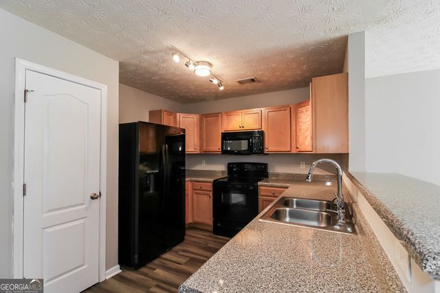 945 Magnolia Gardens Walk, Mcdonough, GA 30253