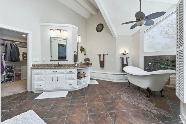 2112 Autumn Run, Fort Wayne, IN 46845