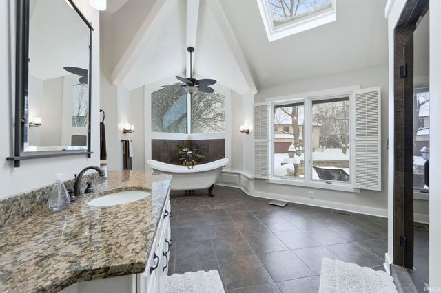 2112 Autumn Run, Fort Wayne, IN 46845