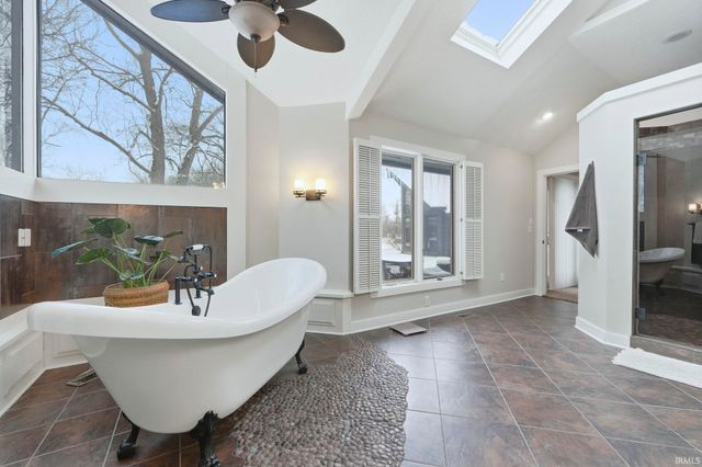 2112 Autumn Run, Fort Wayne, IN 46845