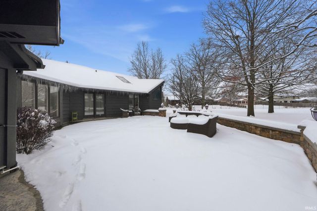 2112 Autumn Run, Fort Wayne, IN 46845