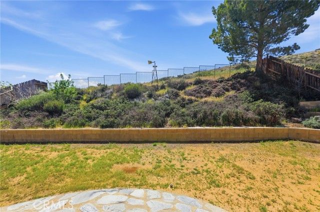 3152 Hampton, Palmdale, CA 93551