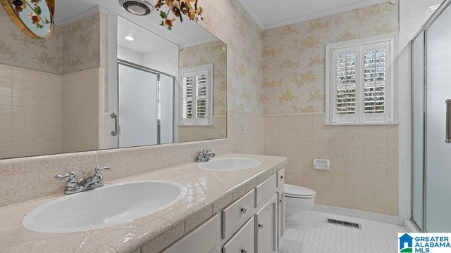 1306 LAY DAM ROAD, Clanton, AL 35045