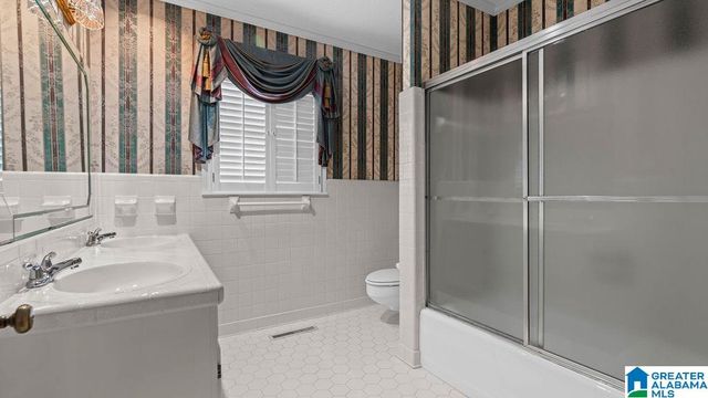 1306 LAY DAM ROAD, Clanton, AL 35045