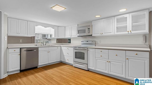 1306 LAY DAM ROAD, Clanton, AL 35045