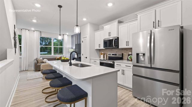 5112 S Tryon Street, Charlotte, NC 28217