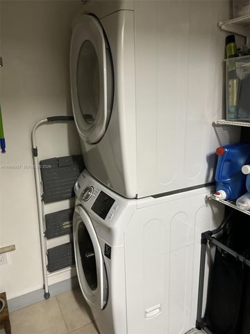 3590 Coral Way 704, Miami, FL 33145