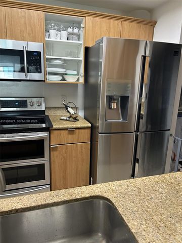 3590 Coral Way 704, Miami, FL 33145