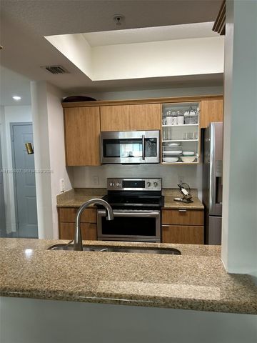 3590 Coral Way 704, Miami, FL 33145