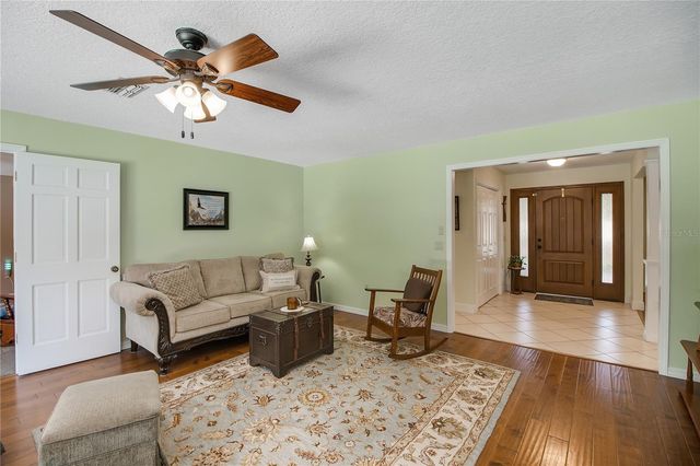 17373 SE 130TH AVENUE, Weirsdale, FL 32195