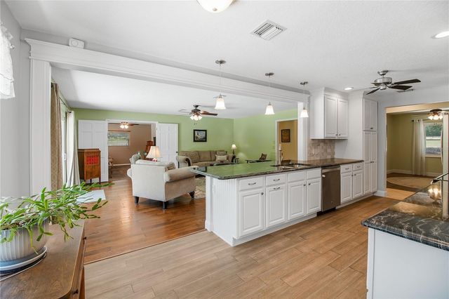 17373 SE 130TH AVENUE, Weirsdale, FL 32195
