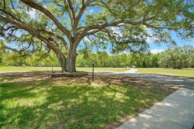 17373 SE 130TH AVENUE, Weirsdale, FL 32195