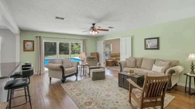 17373 SE 130TH AVENUE, Weirsdale, FL 32195