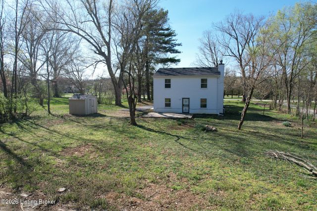 8909 Independence School Rd, Louisville, KY 40228