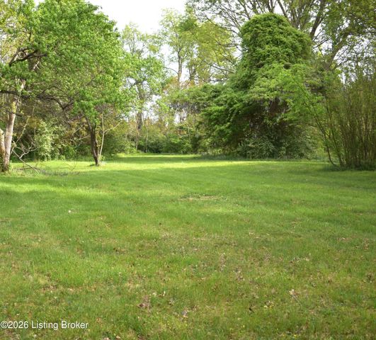 8909 Independence School Rd, Louisville, KY 40228