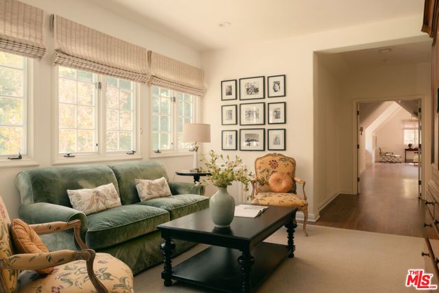 1420 Moraga Drive, Los Angeles, CA 90049