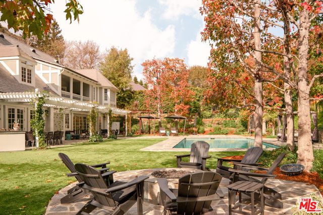 1420 Moraga Drive, Los Angeles, CA 90049