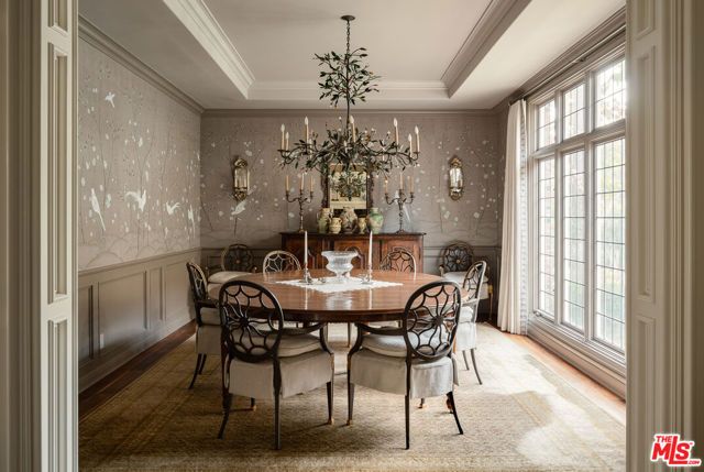 1420 Moraga Drive, Los Angeles, CA 90049