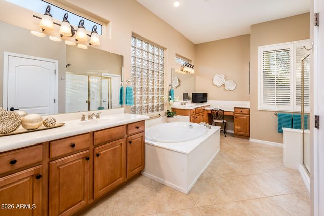 22813 N DEL MONTE Drive, Sun City West, AZ 85375