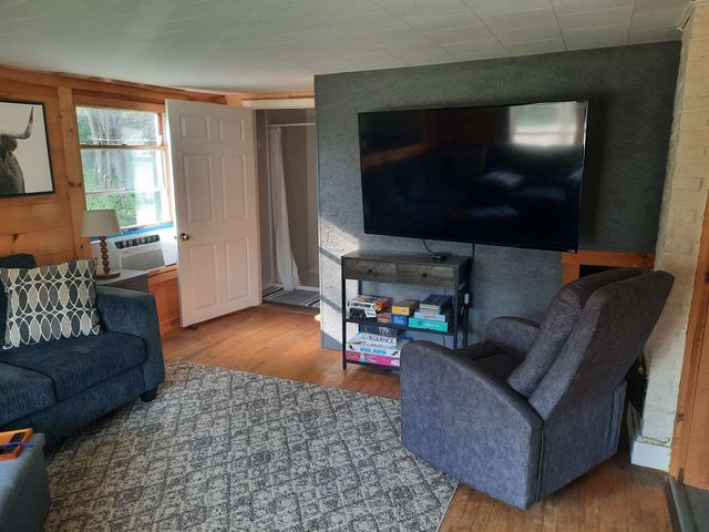 1463 Main Street, Pittsburg, NH 03592