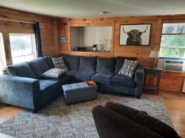 1463 Main Street, Pittsburg, NH 03592