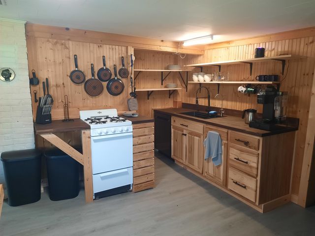 1463 Main Street, Pittsburg, NH 03592