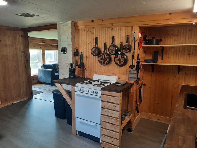 1463 Main Street, Pittsburg, NH 03592