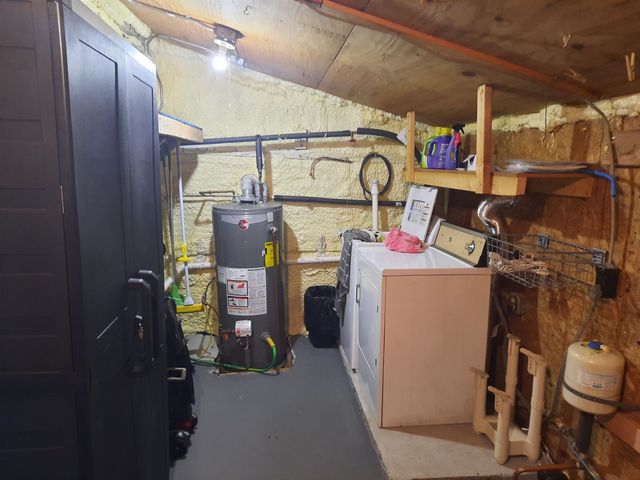 1463 Main Street, Pittsburg, NH 03592