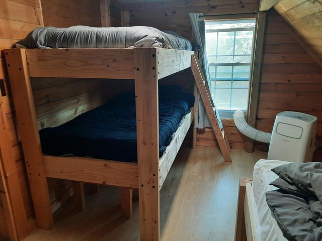 1463 Main Street, Pittsburg, NH 03592