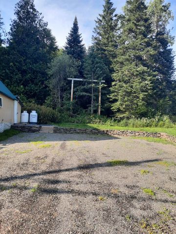 1463 Main Street, Pittsburg, NH 03592