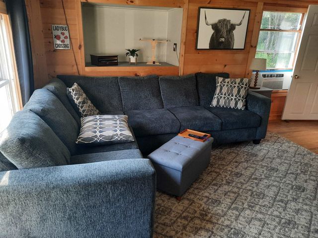 1463 Main Street, Pittsburg, NH 03592