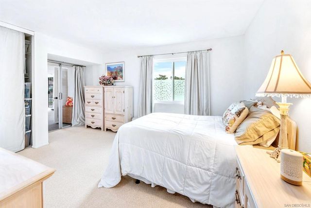 16555 Caminito Vecinos 39, San Diego, CA 92128