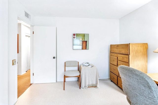 16555 Caminito Vecinos 39, San Diego, CA 92128