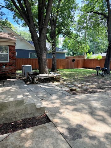 3708 Van Ness Lane, Dallas, TX 75220