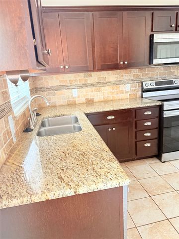 3708 Van Ness Lane, Dallas, TX 75220