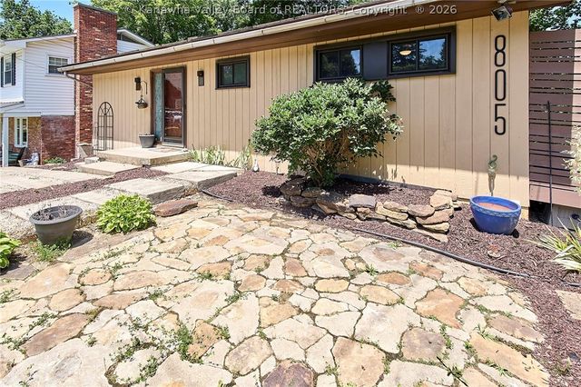 805 Basil Road, Charleston, WV 25314