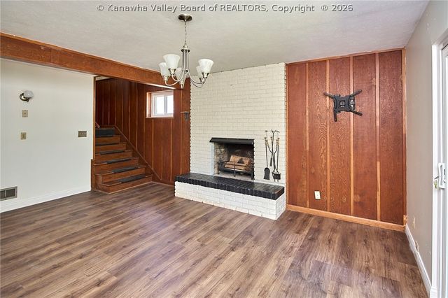 805 Basil Road, Charleston, WV 25314