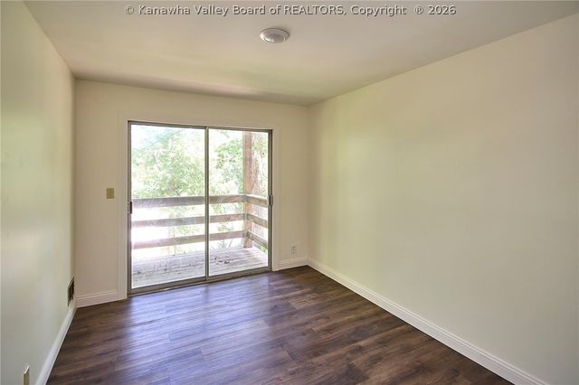 805 Basil Road, Charleston, WV 25314