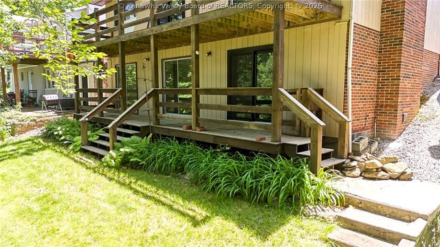 805 Basil Road, Charleston, WV 25314