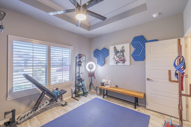 2109 101st Street, Lubbock, TX 79423