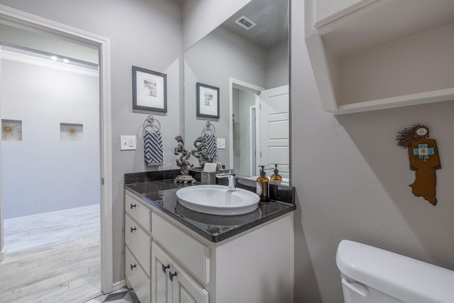 2109 101st Street, Lubbock, TX 79423