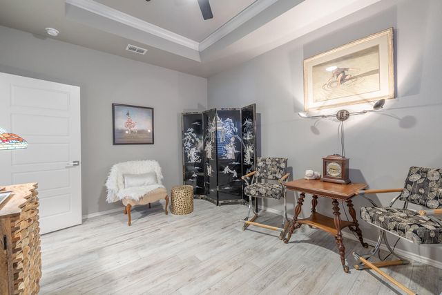 2109 101st Street, Lubbock, TX 79423