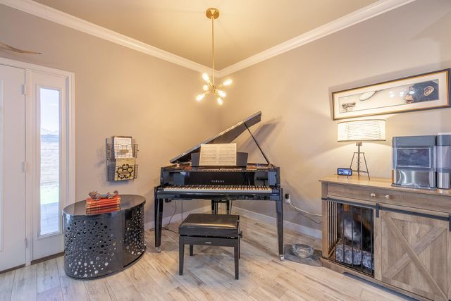 2109 101st Street, Lubbock, TX 79423