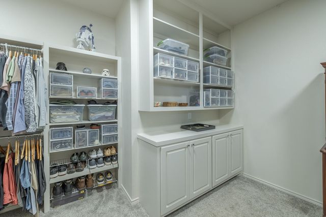 2109 101st Street, Lubbock, TX 79423