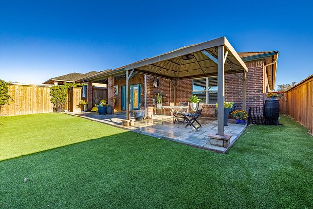 2109 101st Street, Lubbock, TX 79423