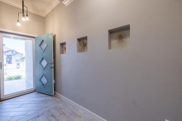 2109 101st Street, Lubbock, TX 79423