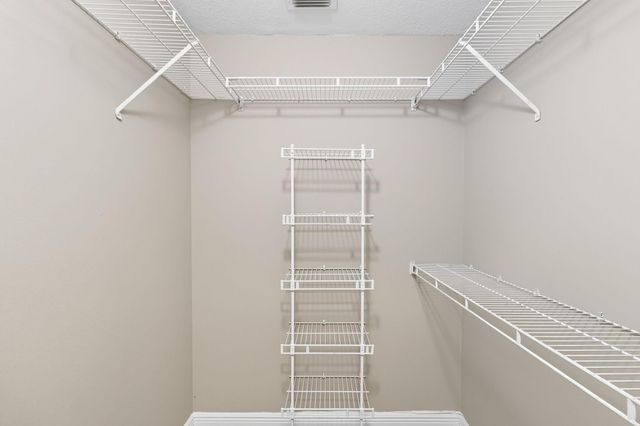 2006 Cross Breeze Dr, Wellington, FL 33414