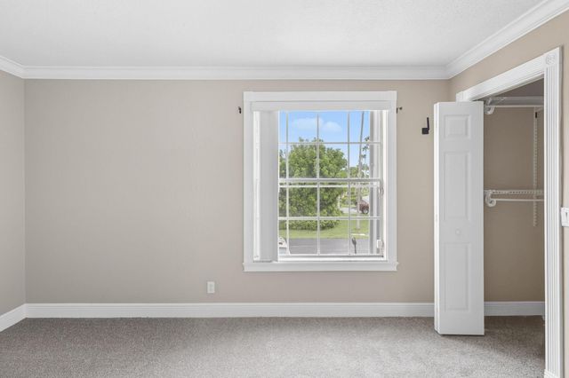 2006 Cross Breeze Dr, Wellington, FL 33414