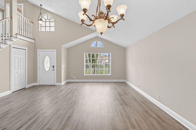 2006 Cross Breeze Dr, Wellington, FL 33414