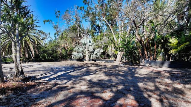 7340 PINE NEEDLE ROAD, Sarasota, FL 34242